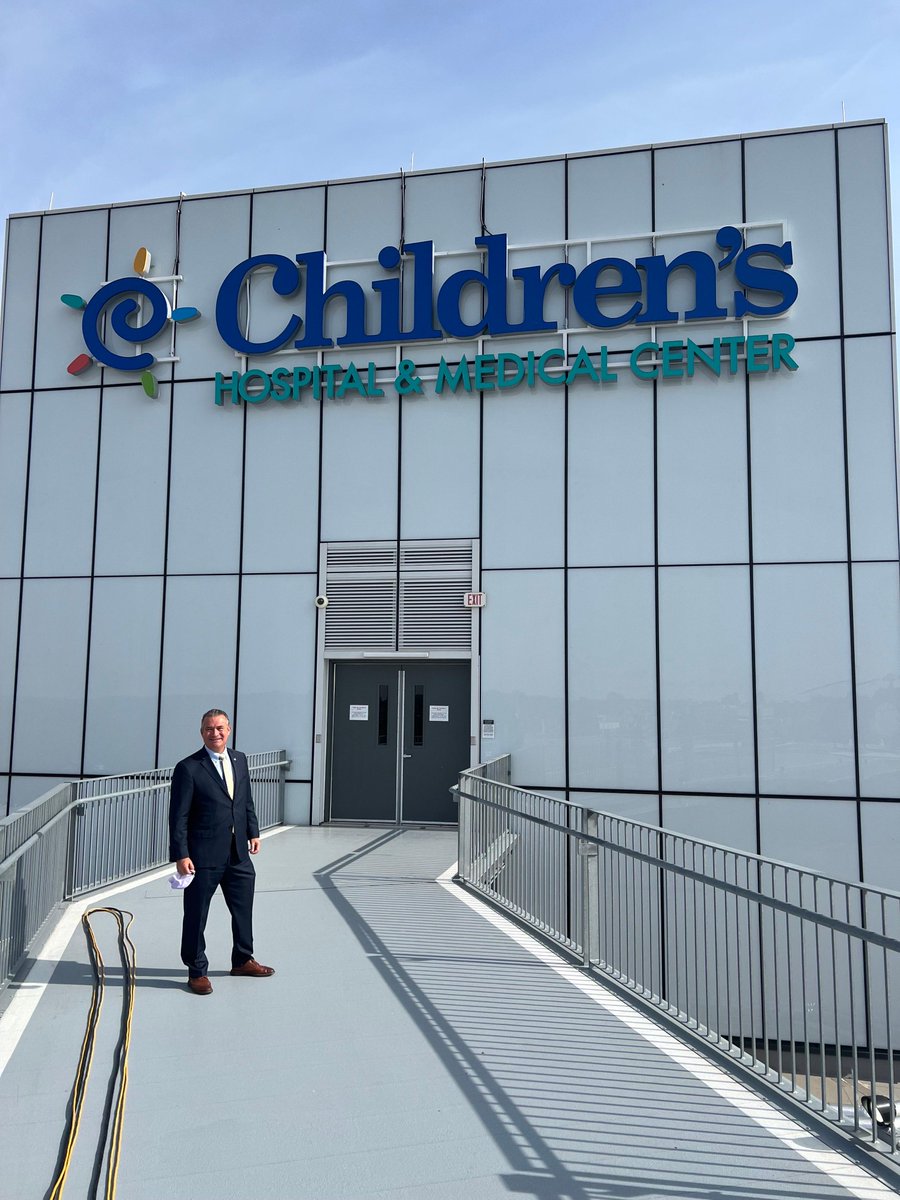I always enjoy visiting @ChildrensOmaha. Special thank you to Children’s new president Chanda Cashen Chacon, Liz Lyons, and their team. #NE02 is lucky to have so many dedicated medical professionals. Keep up the great work.