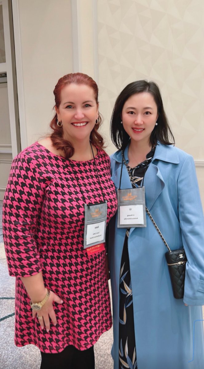 “Do you wish you could meet your academic hero?” Clearly this headline is very appealing to young scholars. Shout out for “Sit with a Scholar!” at #ACR2022 So nice to meet <a href="/jcotte/">Jonas Van De Cotte</a> 😀