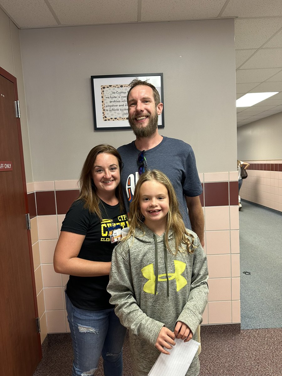 Cypress_Cheetah's tweet image. Cypress Fall Picnic 2022 🖤💛 #1LISD #CYPRoadTrip