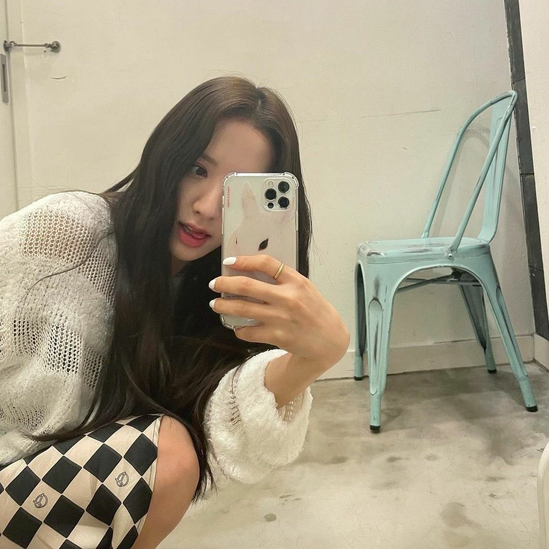 bona pics 🍒 tweet media