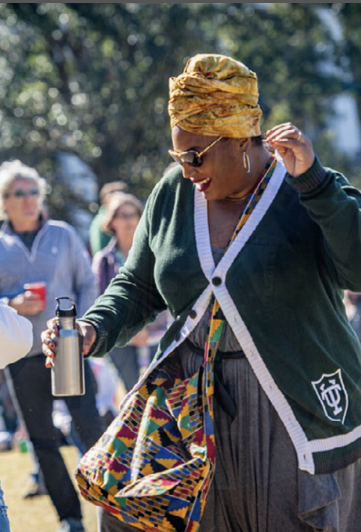 To do this ⁦⁦<a href="/Tulane/">Tulane University</a>⁩ homecoming weekend:
✅Stop by the <a href="/TulaneSoPA/">Tulane School of Professional Advancement</a> tent in Tailgate Village!   
✅Enjoy friends, food, &amp; fun
📍: Uptown Campus | Berger Family Lawn
📅: Saturday, Oct. 22, 2022, 10:30 a.m. to 2:30 p.m.
🔗: bit.ly/3svfIHj #TUWave22  #RollWave