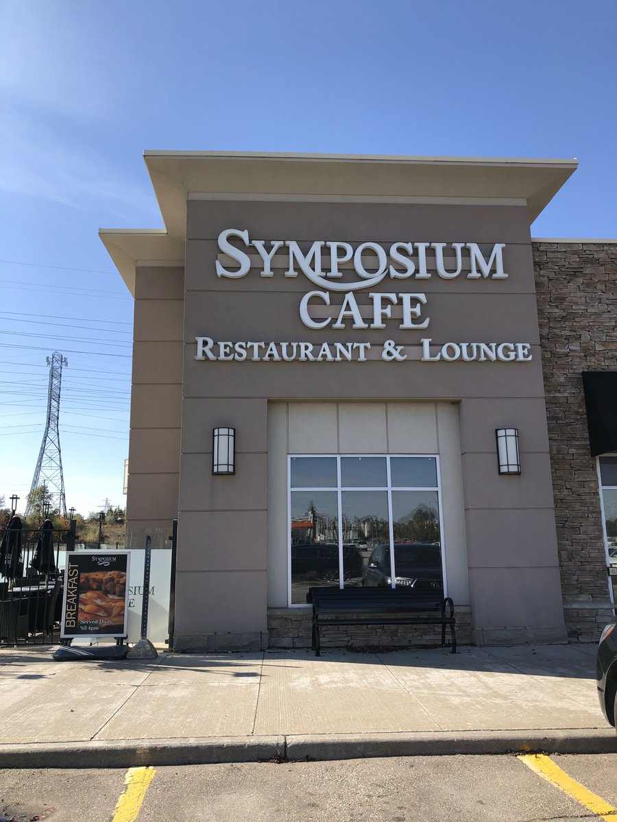 ShirleyLevene's tweet photo. Thank you to Barbara for her yearly Leejay calendar support! Always a pleasure having brunch at Symposium Cafe in #Waterloo, my go-to place for calendar related business and catch-ups with friends. https://t.co/EsNfl29938