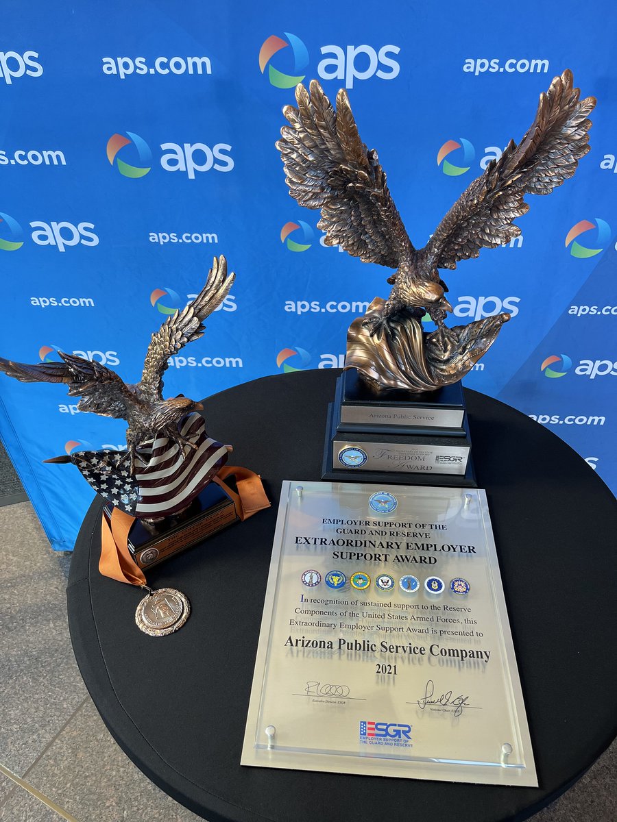 apsFYI's tweet photo. We are committed to supporting our employees who serve in the National Guard &amp; Reserves, &amp; we were recognized recently w/ the 2021 Extraordinary Employer Support Award. We accept this honor on behalf of all current/retired employees, &amp; extend gratitude to everyone who has served. https://t.co/PZR6oYGGJq
