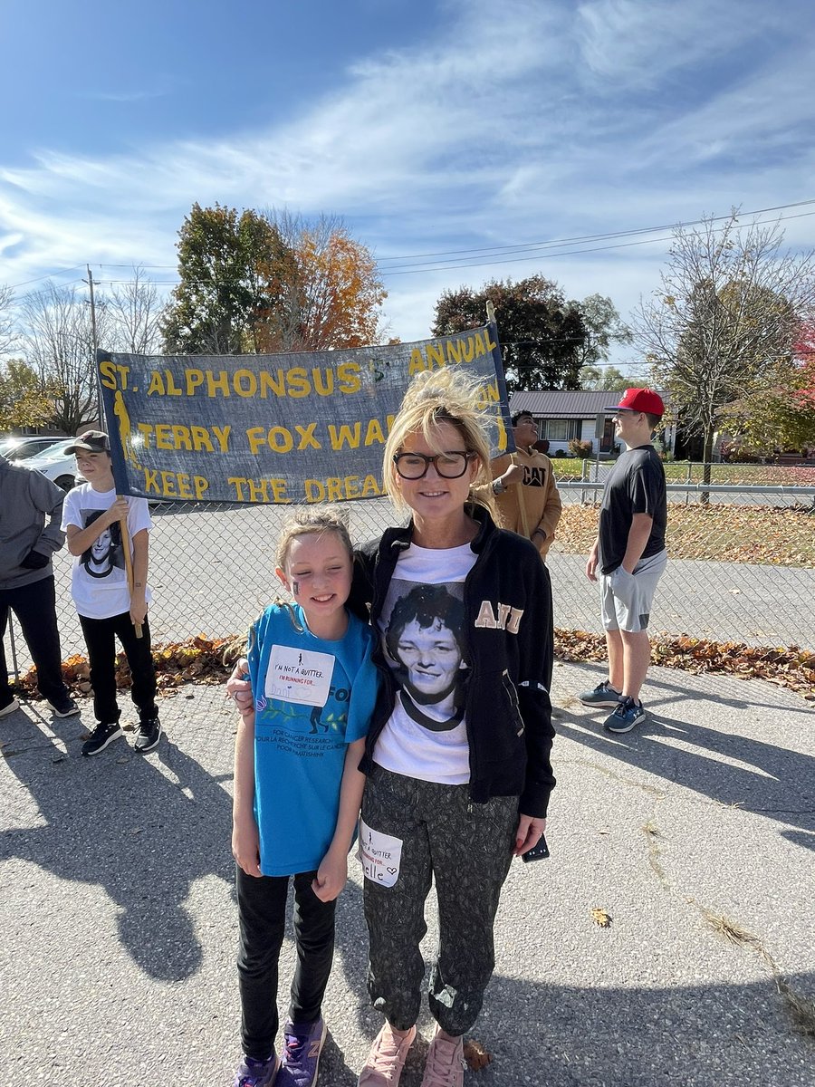 stalphonsusces's tweet photo. Getting ready for our Terry Fox run! #runforterry #PVNCBeingcommunity @PVNCCDSB @TerryFoxCanada https://t.co/qybDh1iIRn