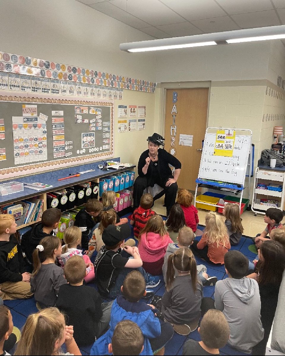 mtpanthers's tweet photo. Who 💛 LOVES 💛 a good read aloud? 🙋

Our sweet KINDIES, of course! 👏

A BIG thank you to Miss Ann and Mr. Aaron from Carnegie Public Library in WCH for spending time with our Kindergarten students and staff this morning!  📖

#MTProud https://t.co/3ePA8qCqCY