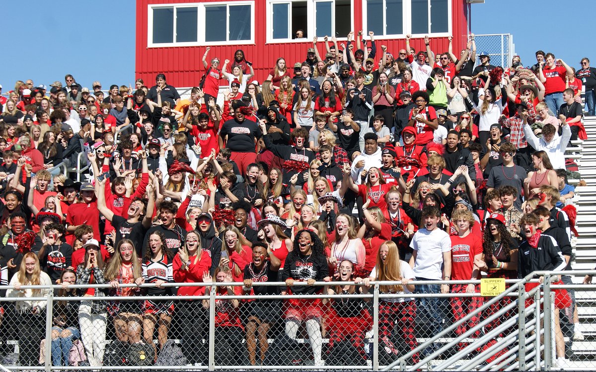 chs_smcps's tweet photo. Pep Rally - love our Braves! https://t.co/0NJXrv3tFz