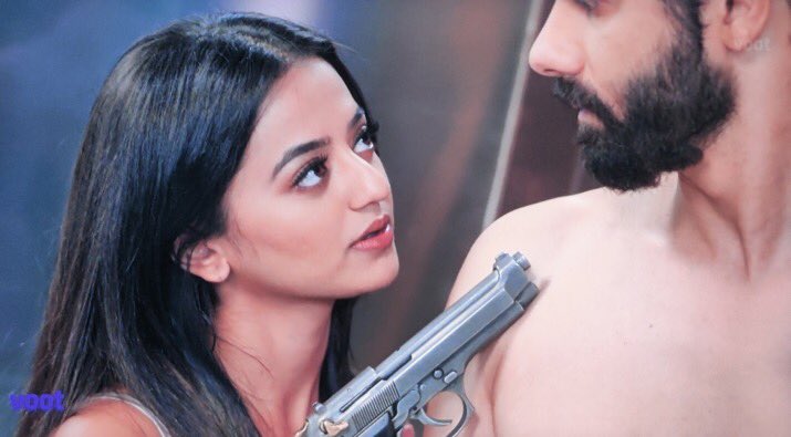 Baby come home today 🙂 <a href="/HellyKaRrahul/">Helly Ka Rrahul</a> 

#RraHel