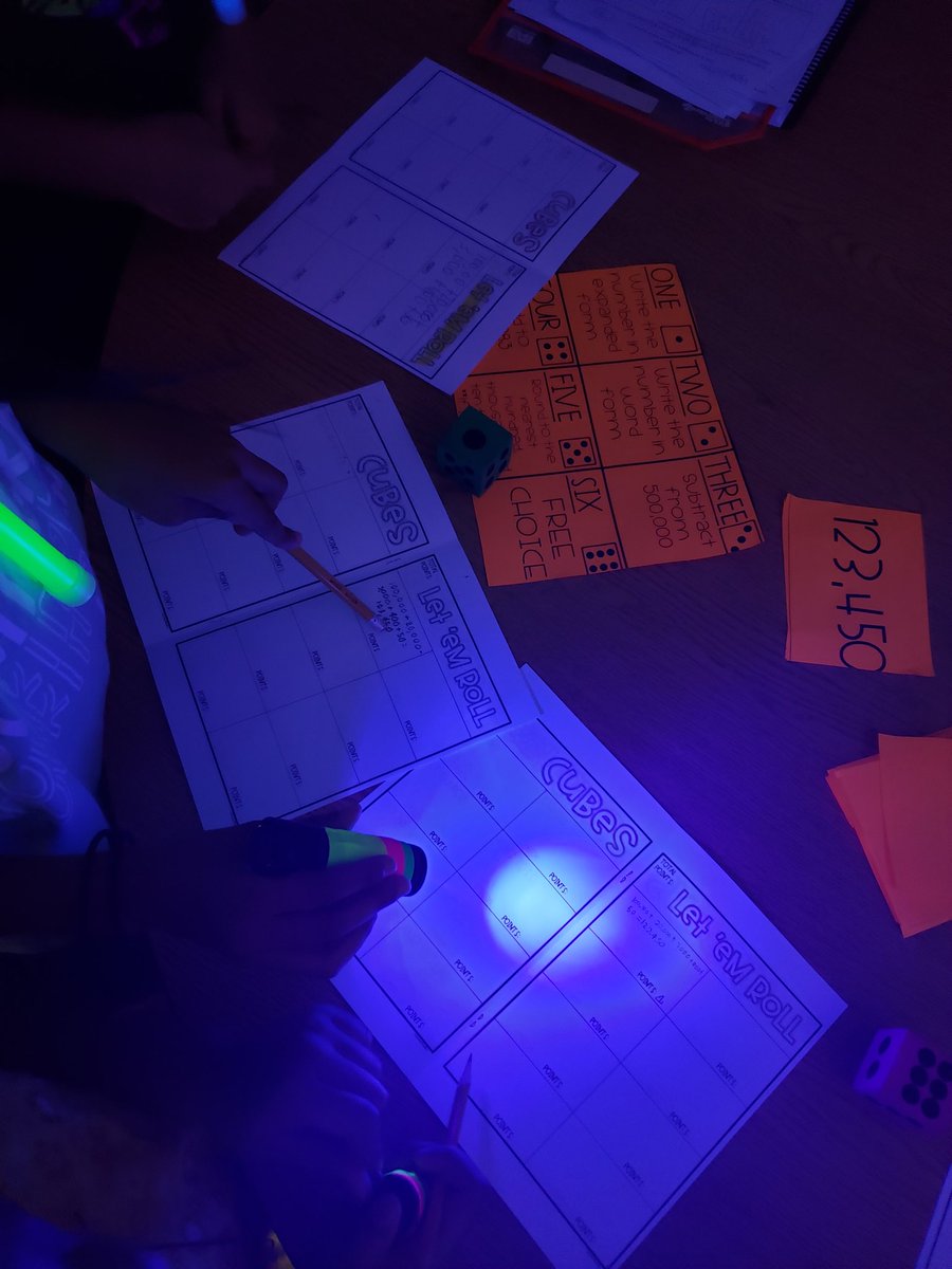 Sarah McCue tweet media