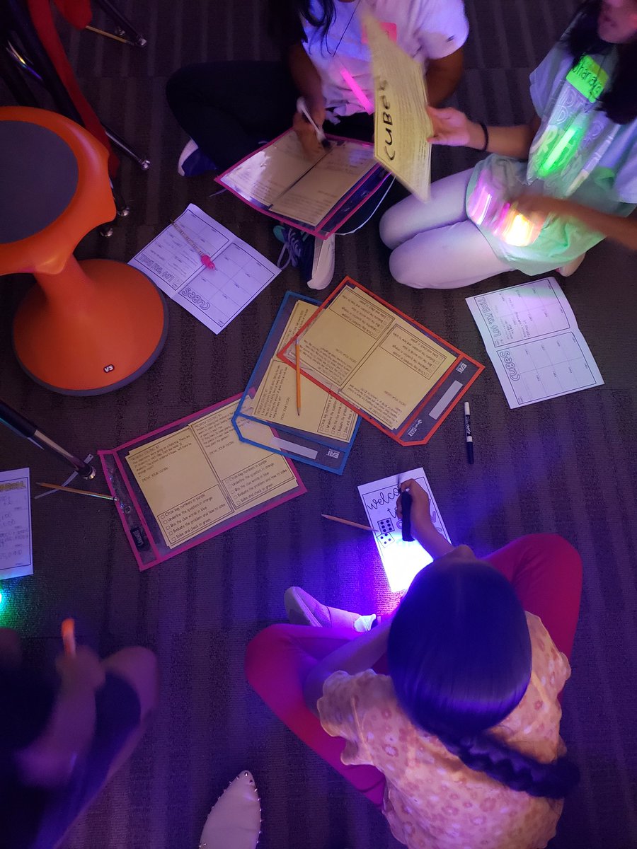 Sarah McCue tweet media