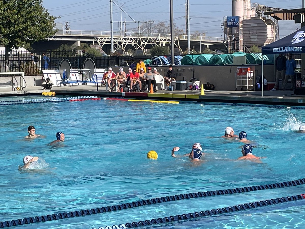 BCPPres's tweet photo. It’s an all Jesuit affair here in the first round of the Memorial Cup at BCP, where the Bells lead Jesuit 6-1 after the third quarter. https://t.co/xuLKjYqWGX