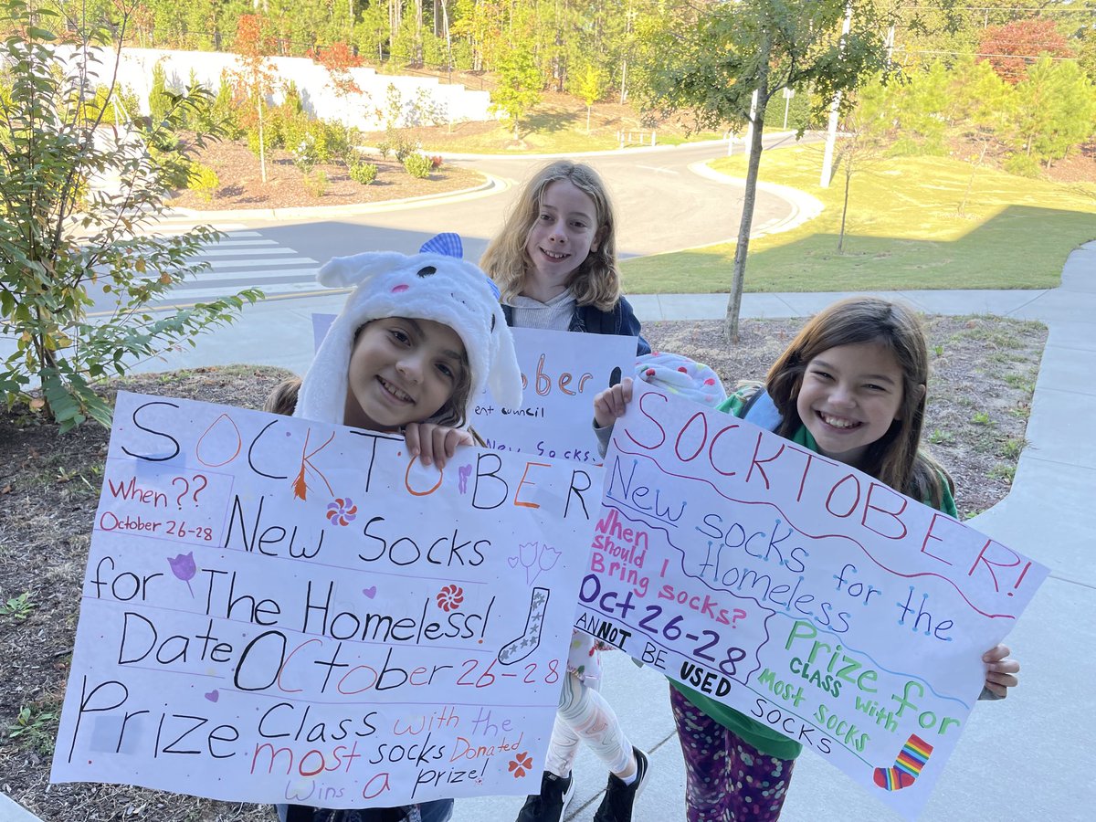 Remember to donate packages of socks 🧦🧦⁦<a href="/StoughStallions/">Stough Magnet Elementary School</a>⁩ &amp; next week is our Anti-bullying Spirit Week 🤩🤩