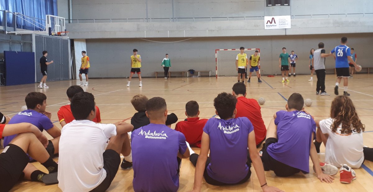 CONVOCATORIA JORNADA TECNIFICACIÓN INFANTIL.- SALAR(GRANADA) 1 DE NOVIEMBRE. fandaluzabm.org/convocatoria-j…