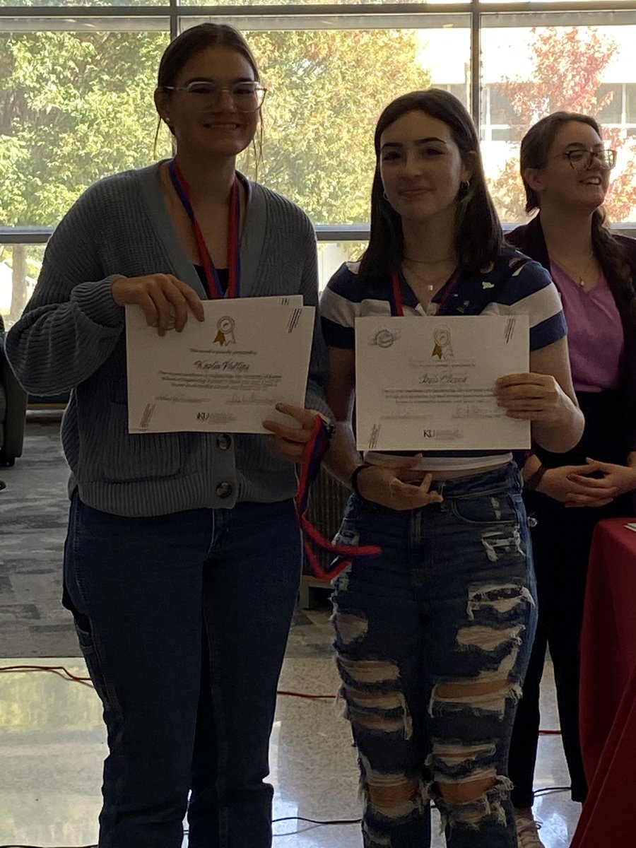 TPS_501's tweet photo. This week, students from @THS_Trojans took part in the @kuengineering Design Challenge! Myia Elwood & Kaylin Phillips won 1st place in the challenge after designing a structure that could hold up to 295 lbs without cracking or breaking. #WeAreTPS #GirlsInSTEM #TopekaHigh #KU https://t.co/ehBX6DQald