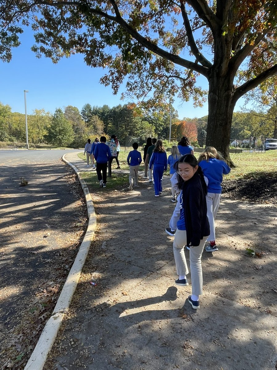 Mrs. Medina tweet media