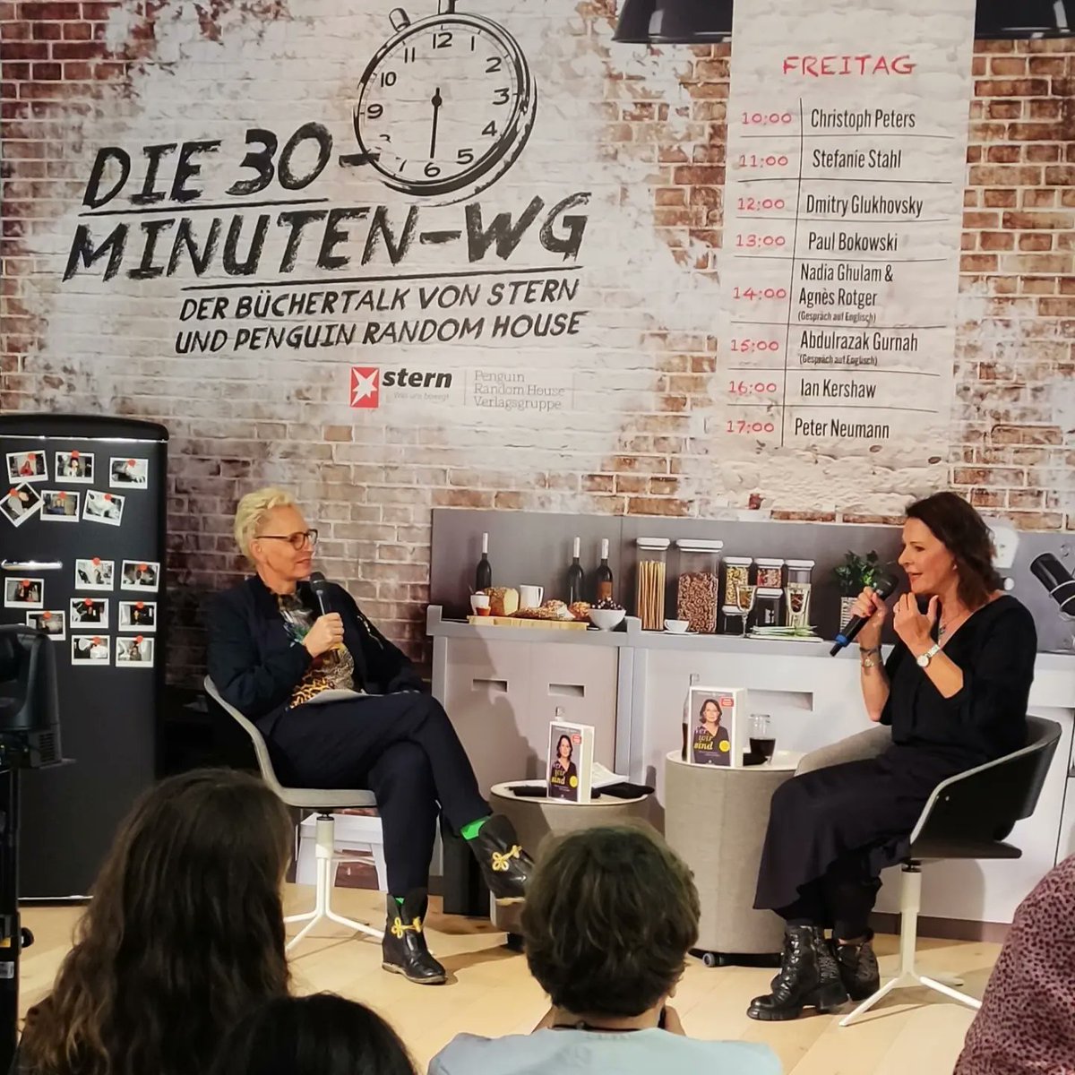 netzwege's tweet photo. #Highlights und #Promiflash von der #Buchmesse in #Frankfurt - immer, wenn man nichts Besonderes erwartet, wird es besser als gedacht ☺️ @Book_Fair #FBM22 https://t.co/up8lOWZAJo