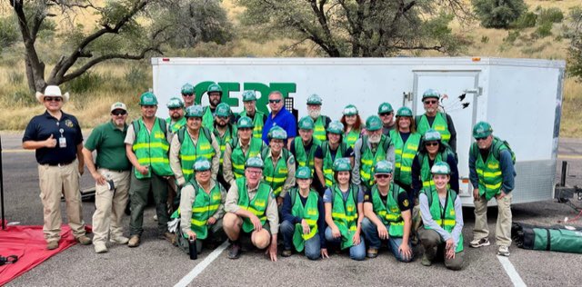 TDEM’s support of local communities impacts how Texans prepare for and respond to disasters. TDEM Region 4 Disaster Recovery Coordinator Jose Rivera (left) recently trained 25 citizen volunteers to aid their neighbors as Community Emergency Response Teams (CERTs)! 👷‍♀️👷‍♂️