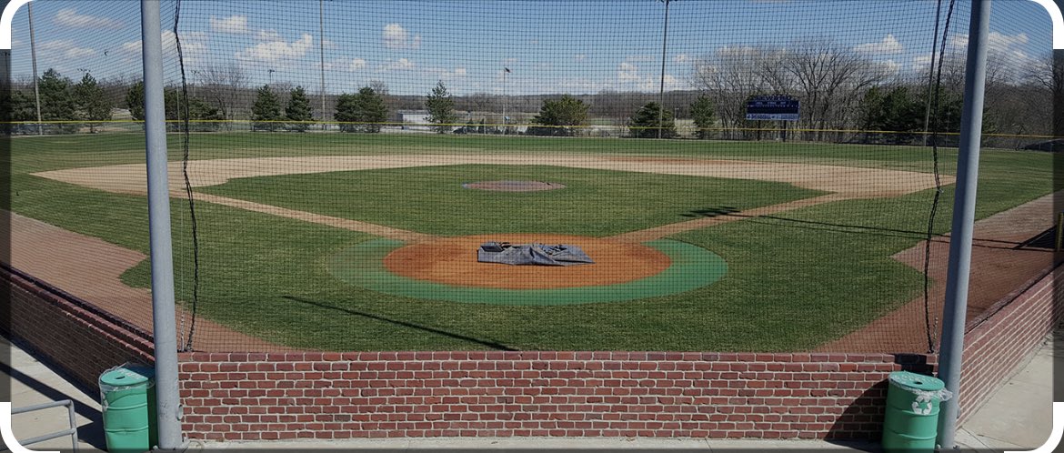 SlamaLogan3's tweet photo. After a great visit at Concordia University, I am blessed to receive an offer for baseball, and I’m pleased to announce my commitment to Concordia. Thank you to my family, coaches, and teachers who helped me with my decision. @RyanDupic @wizzy_24 @WIannacone15 @cunebaseball https://t.co/VMfVgC3zWz