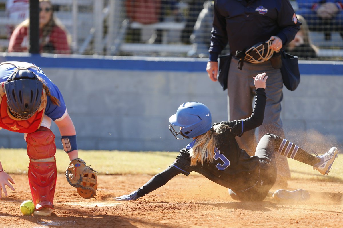 Lily McGregor Photo tweet media