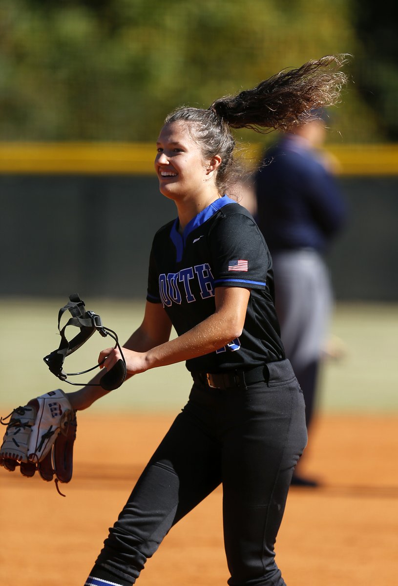 Friday morning softball! <a href="/SoFoSoftball/">South Forsyth Softball</a> <a href="/KeithGravitt/">SFHS Athletics</a> <a href="/SoFoNation/">South Forsyth High School Baseball</a> #Iamtheheadcoach