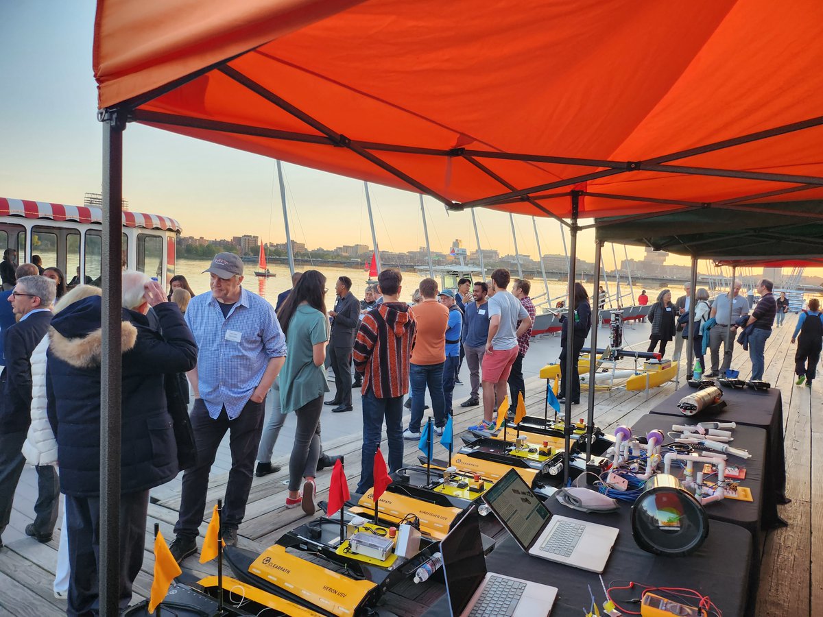 Earlier this month, members of the MIT Corporation visited @mitsailing where they watched demos of robots that Mike Benjamin and @MITSeaGrant UROPs are working on with Drew Bennett. They also enjoyed rides on an autonomous ship. 📸: Andrew Bennett, Mike Benjamin, Diane Greene