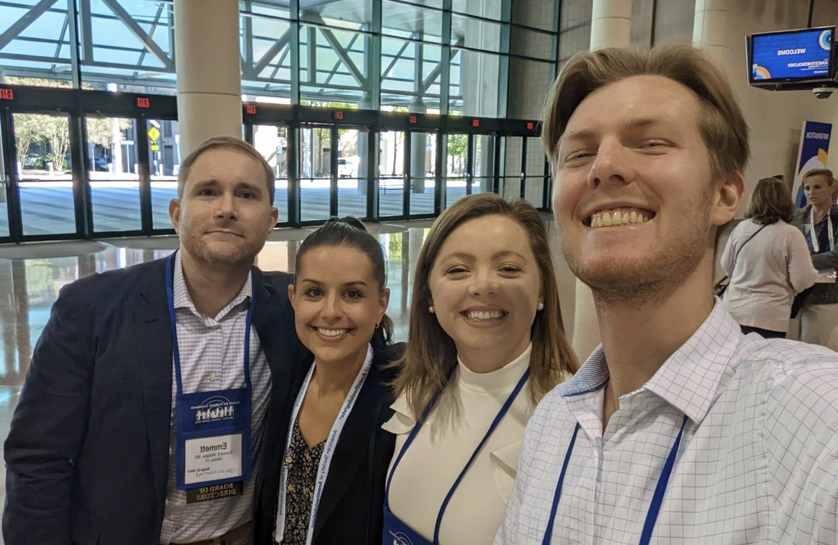 I can't overstate the importance of mentorship in my professional life. These med students are superstars! @sjaldous96 @mrsquesatilla @NatalieKoons @SPANOLA22 #ANES22 @PediAnesthesia @FAERanesthesia