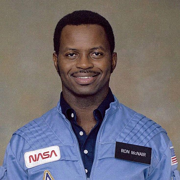 jerry_parsons's tweet photo. Ronald McNair - October 21, 1950 – January 28, 1986
HAPPY BIRTHDAY - R.I.P.
NASA astronaut and physicist. He died during the launch of the Space Shuttle Challenger on mission STS-51-L, in which he was serving as one of three mission specialists in a crew of seven. https://t.co/4eQcuf6K3k