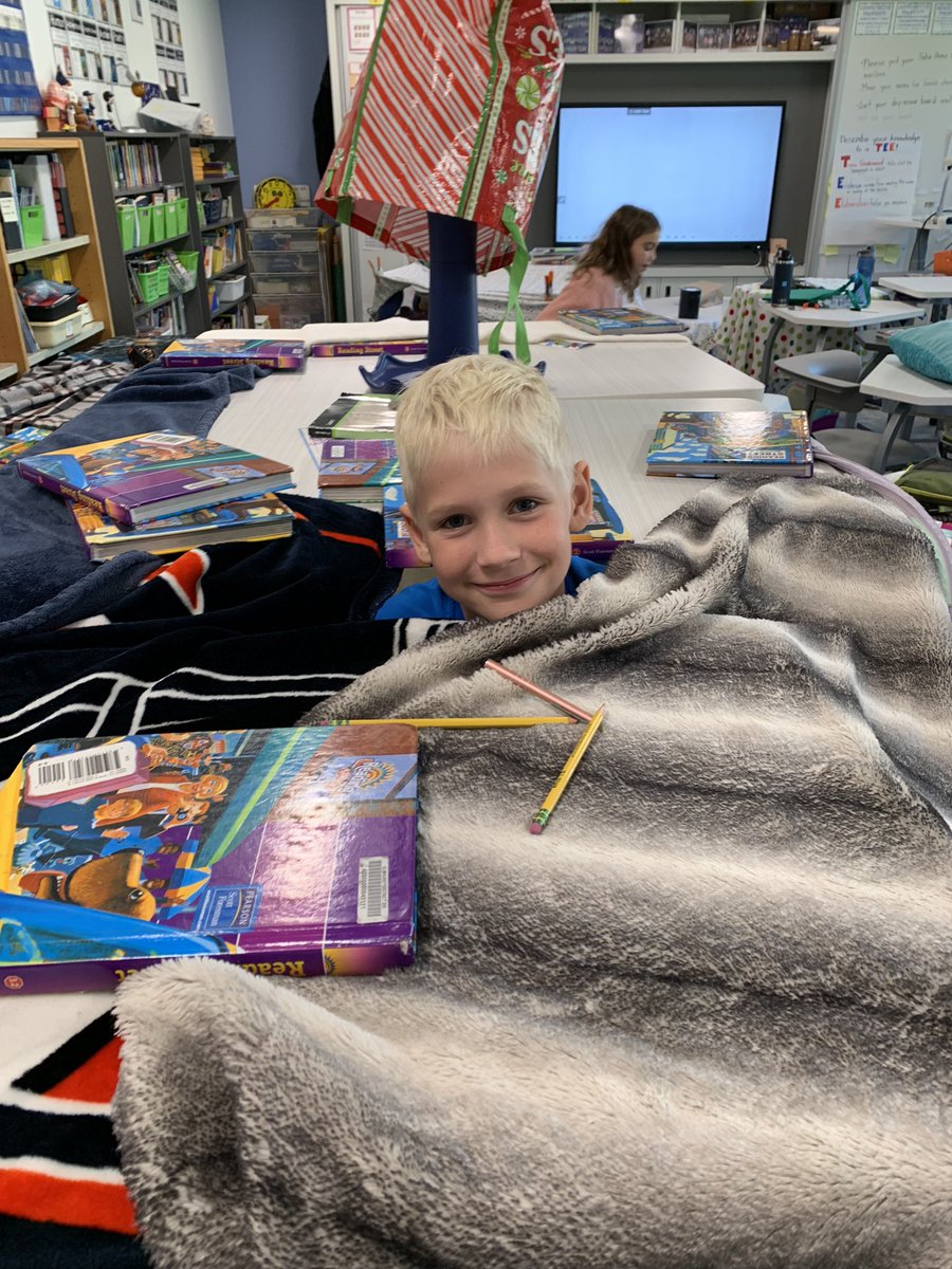 Mr. Williams' Room tweet media