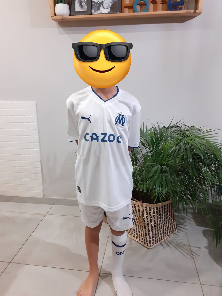 selmanayken's tweet photo. Merci @maxiikits pour le neveu, super qualité 👍👍 livraison,prix au top comme d hab #teamom https://t.co/M8M1HpQiEh