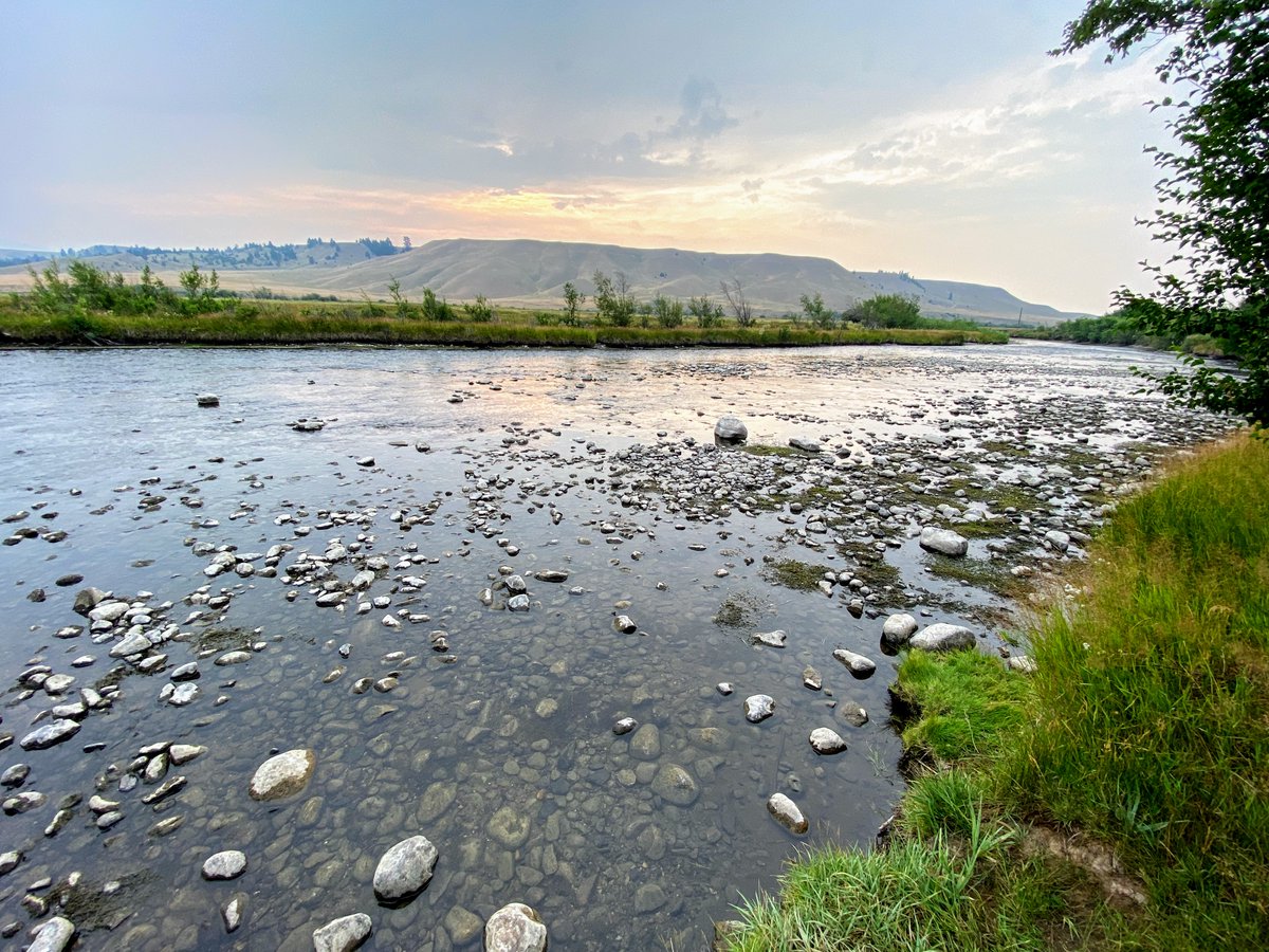 Our final CREWS workforce development intern highlight is Sam Turner, who worked with the <a href="/USGS/">USGS</a> WY-MT Water Science Water to study fluxes of aquatic invertebrates in the Upper Clark Fork River. Read more about their experience at mtnsfepscor.org/project/crews/…