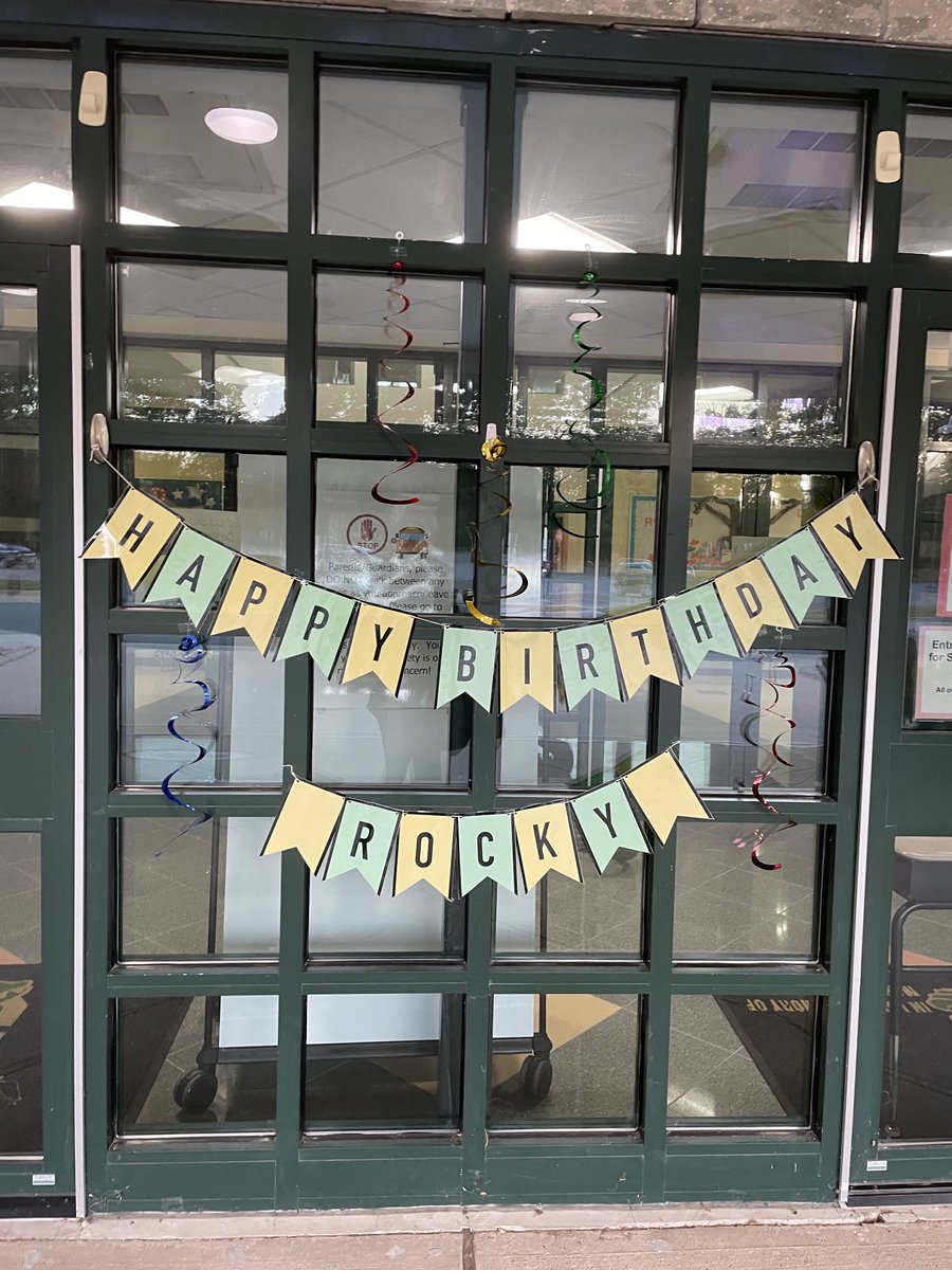 HowellTwpGrnvl's tweet photo. Happy 19th to Rocky. He visited all classrooms handing out b-day gifts. We’ll see you real soon, Rocky! #HTPSBetheLight 🐊🎂🥳😀 https://t.co/LuMH0ZCjMS