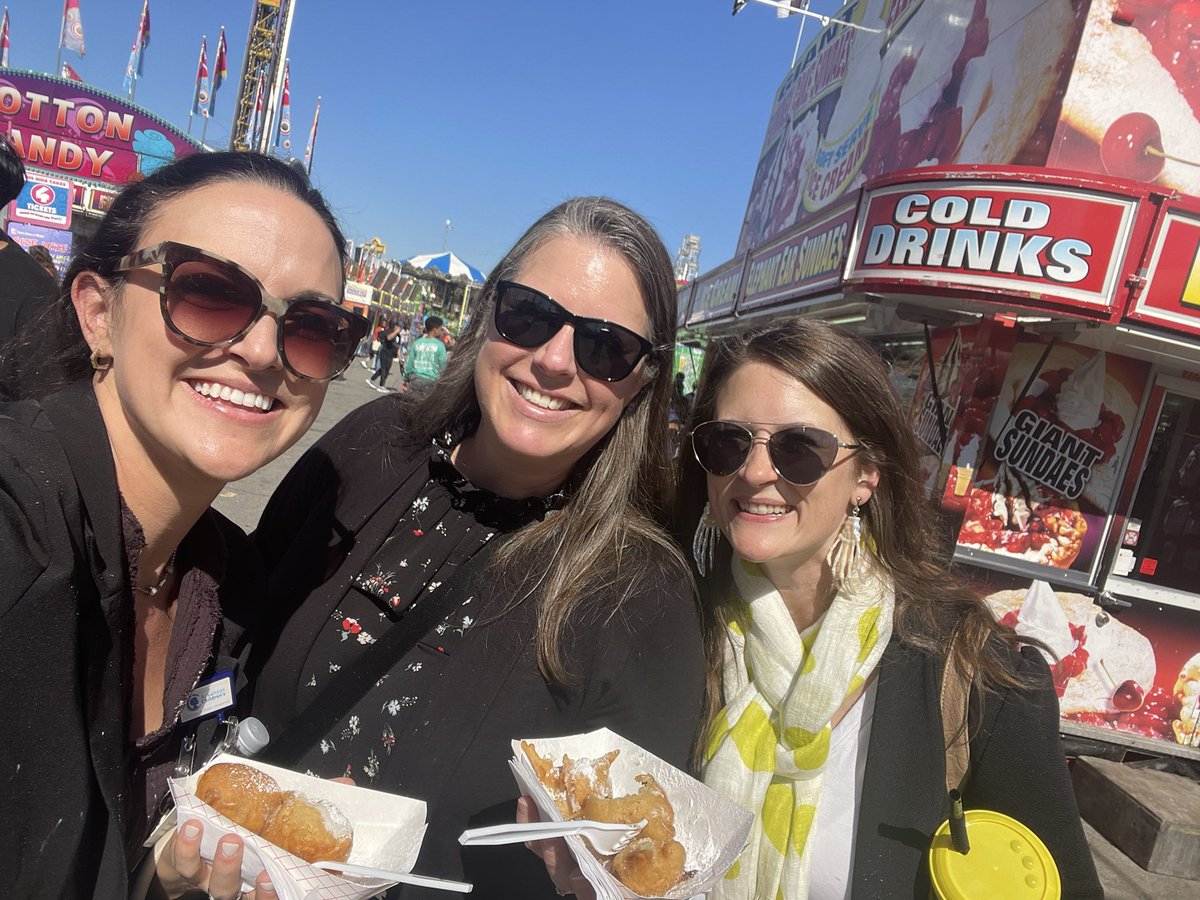 Erica D. Phillips tweet media