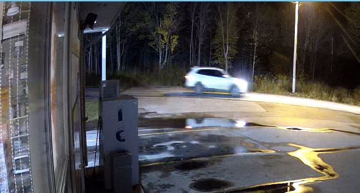 RCMPNL's tweet image. Man charged following two overnight break and enters at North Atlantic in Steady Brook, police look to identify second suspect. #RCMPNL  rcmp-grc.ca/117467