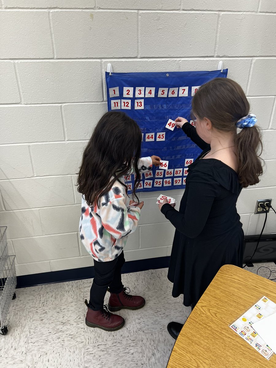 Alyssa Cohen tweet media