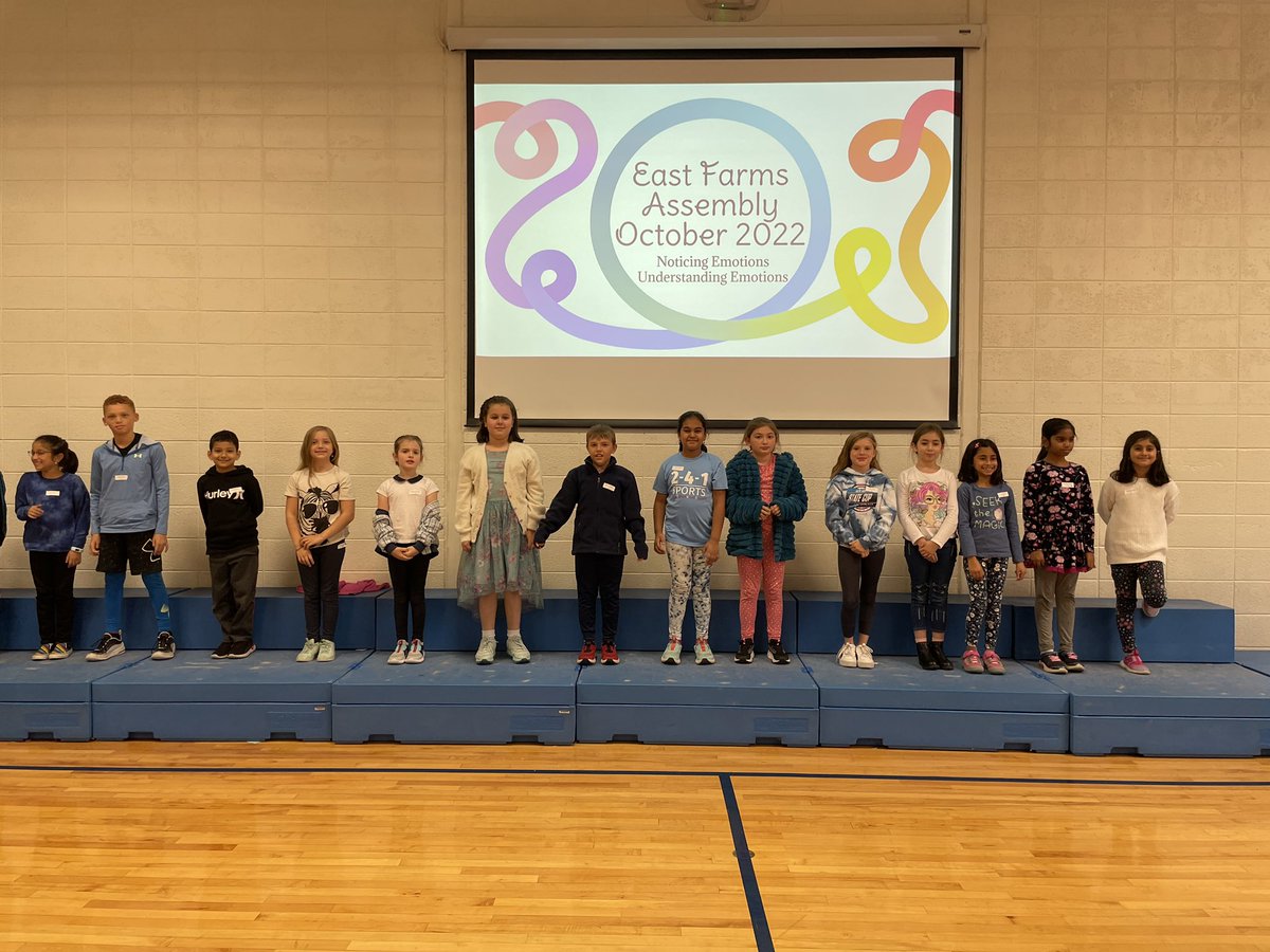 East Farms Student Council tweet media