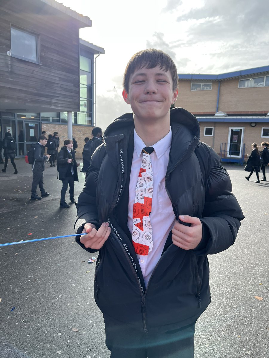 AspireHps's tweet photo. We had a great day at school today supporting anti racism. #WRD22 #ShowRacismTheRedCard   https://t.co/a2PZ9agm2p https://t.co/FVn2tP62bB