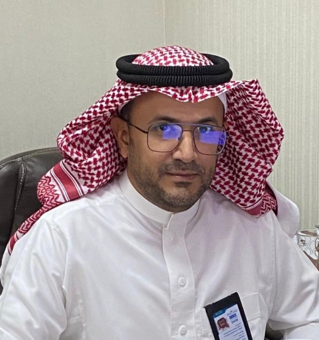 onaizah_multaqa's tweet photo. نقدم التهاني والتبريكات لسعادة د.إبراهيم بن عبدالرحمن الأصقه بمناسبة صدور قرار معالي رئيس جامعة القصيم @QassimUniv1 بتكليفه وكيلاً للشؤون الطلابية بكلية الصحة العامة والمعلوماتية الصحية متمنين له دوام التوفيق والسداد بمجال عمله وتخصصه والمساهمة في دفع مسيرة التعليم الجامعي للأمام https://t.co/iphVB84K8E