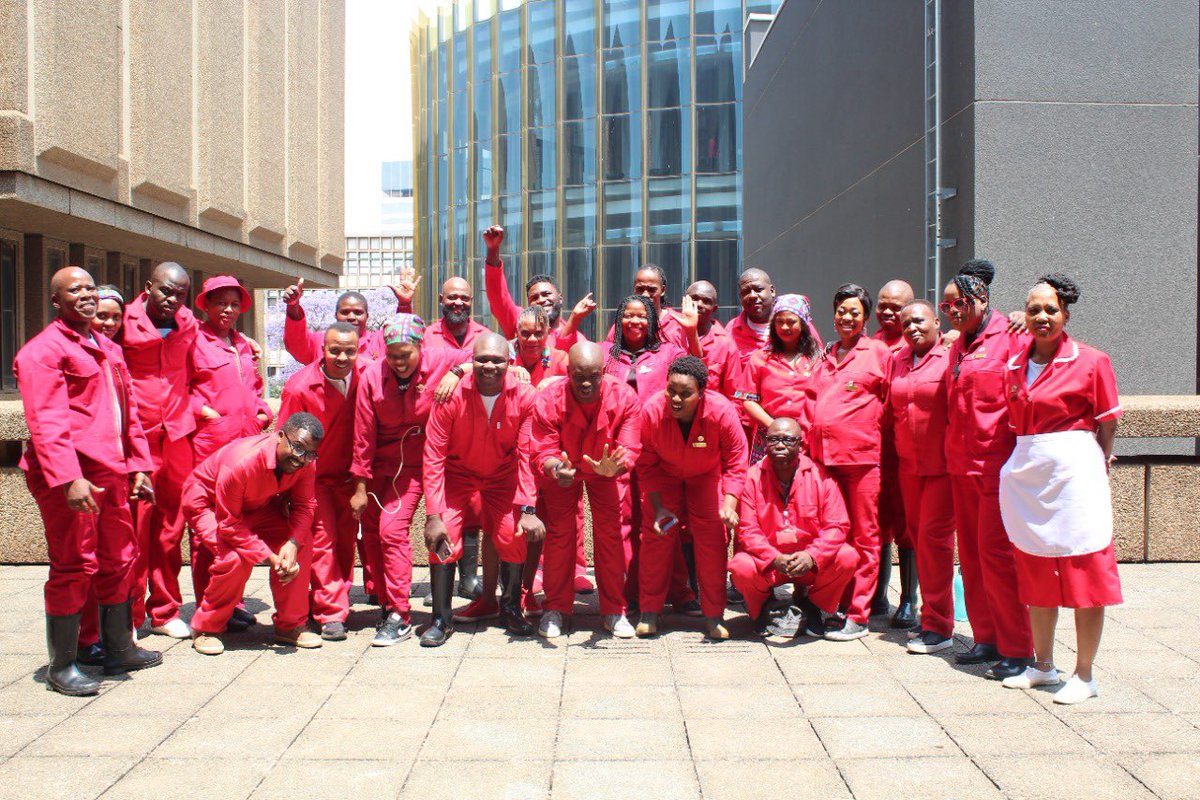 LorreinZ's tweet image. All 6 EFF motions were passed yesterday at the COJ council chamber. We are not there for positions but to conform to the best interests of our overlooked people. We shall continue to fight until the black child's mind is emancipated.@CityofJoburgZA #EFFRedFriday #JoburgServices
