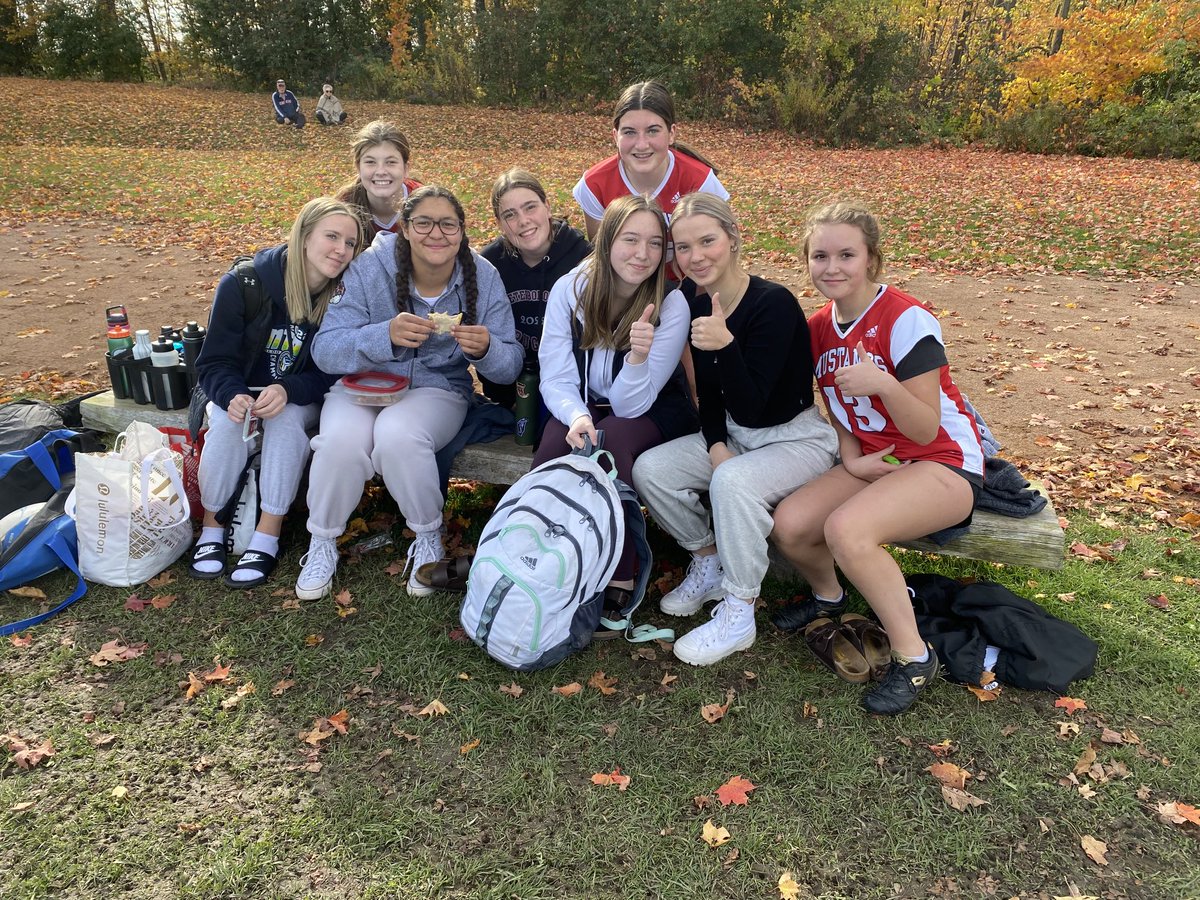 Support at the junior girls rugby!