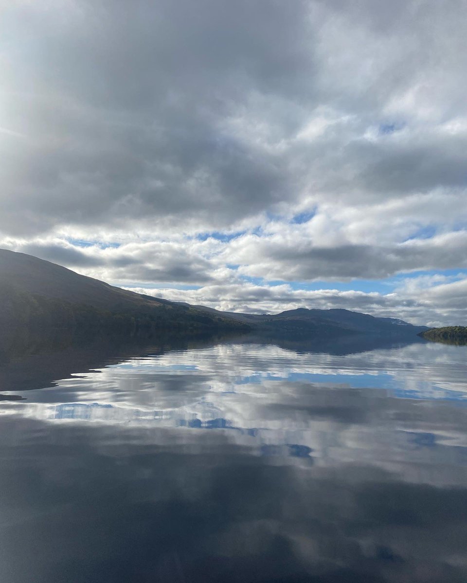nowerinrobbo's tweet photo. When the world seems to be imploding Iโve discovered the best place to be is in the middle of a Loch, half way along a Loch - no BBC news alerts there!
*Up a Munro works a treat too
#Scotland #LochTay #holidayinScotland #Perthshire https://t.co/kOA2x5bWxT