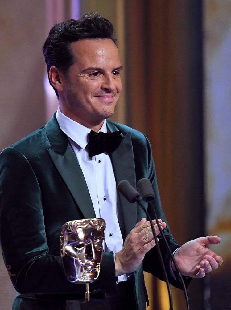 Happy Birthday to Andrew Scott!! 