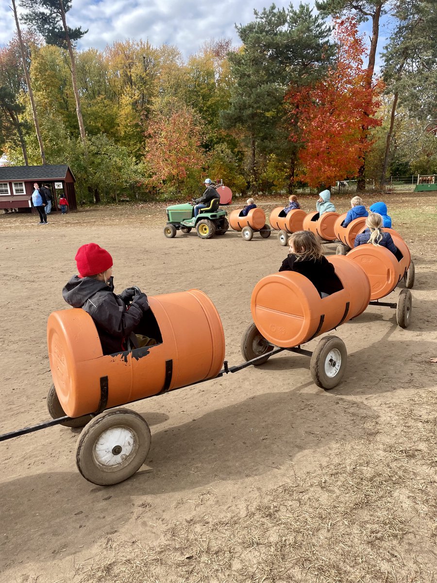 JIAonline's tweet photo. Our K-5 Full-Time students had a blast on their field trip to Post Family Farms yesterday. They went on a hay ride, picked out pumpkins, saw the animals, and participated in many more fun activities. 🐾 #JIAPride #WildcatWay https://t.co/PgS0R7mk07