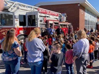 Mexico Elementary School tweet media