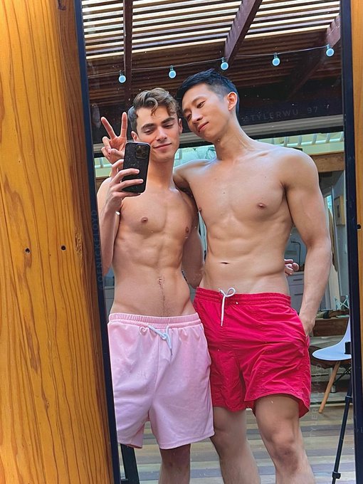 Boys of LA 👼 Should we make a sex tape? 🤔 https://t.co/gGs7aQz1bu