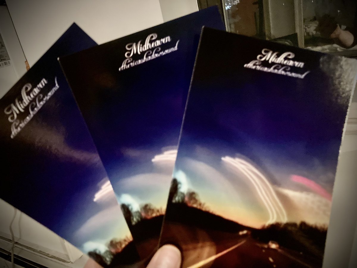 ethericashadow1's tweet photo. Purchase my new digital EP + receive a handwritten postcard of the beautiful album art 🖤

MIDHEAVEN - ethericashasowsound 
10-25-22 https://t.co/5p4rPXKocH