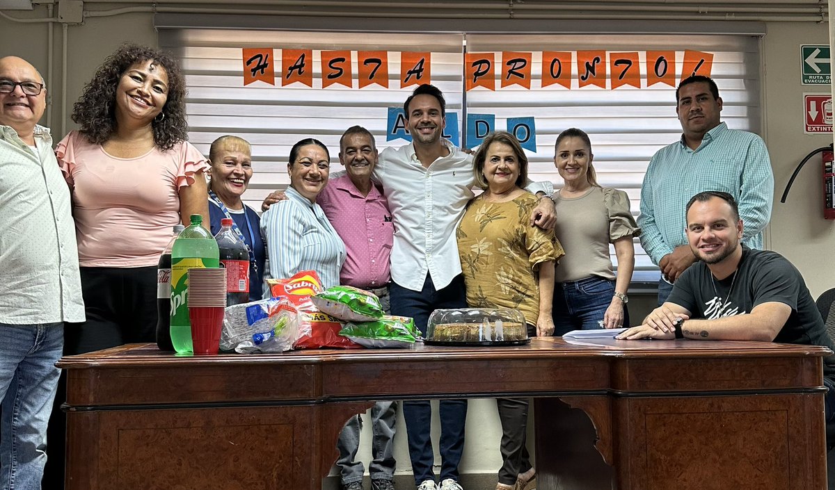 aldogonzalezgax's tweet photo. Mi despedida en #TEGSA #GG 🗽GRACIAS!!! https://t.co/byYS3LeCGH