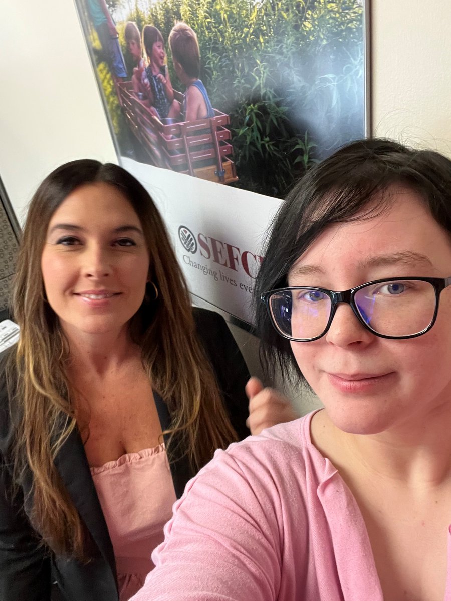 Broadviewfcu's tweet photo. Our smiling employees are decked out in pink today to support #realkidswearpink and @AmericanCancer! https://t.co/f2DKYaCigF