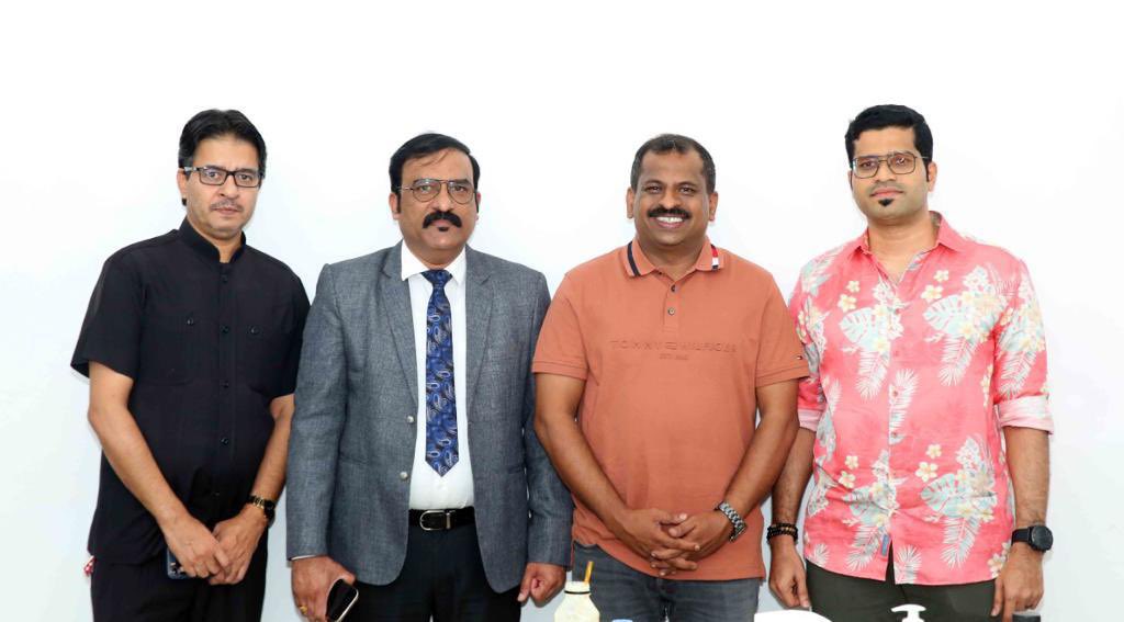 Mahendra0776's tweet photo. Opening caroming of the Crispy polo in Safari mall Qatar. https://t.co/iUM9ynPrI7