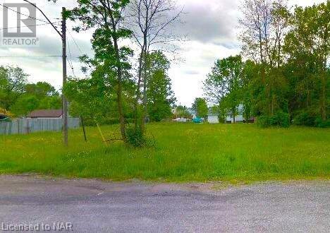 Check out my newest listing in #Welland! Tell me what you think!  #realestate tour.royallepage.ca/home/7K2HQC