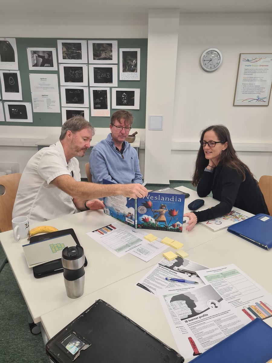 asheames tweet media