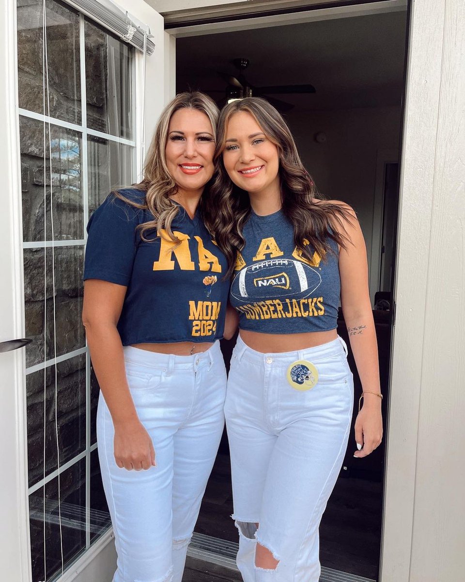 Alpha Phi tweet media